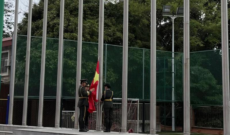 【舞院】舞蹈学院举行2026年春季学期升国旗仪式