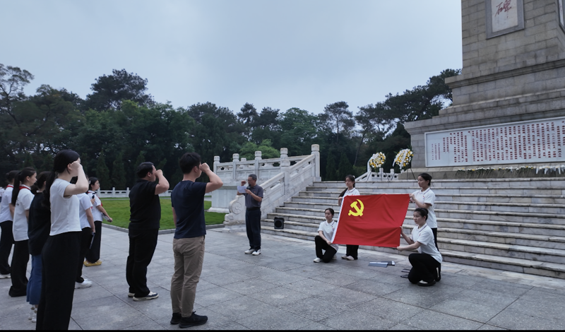 【舞院/附校 新闻】“追寻·2026·清明祭英烈”  广西艺术学院附属中等艺术学校开展主题党日、团日活动
